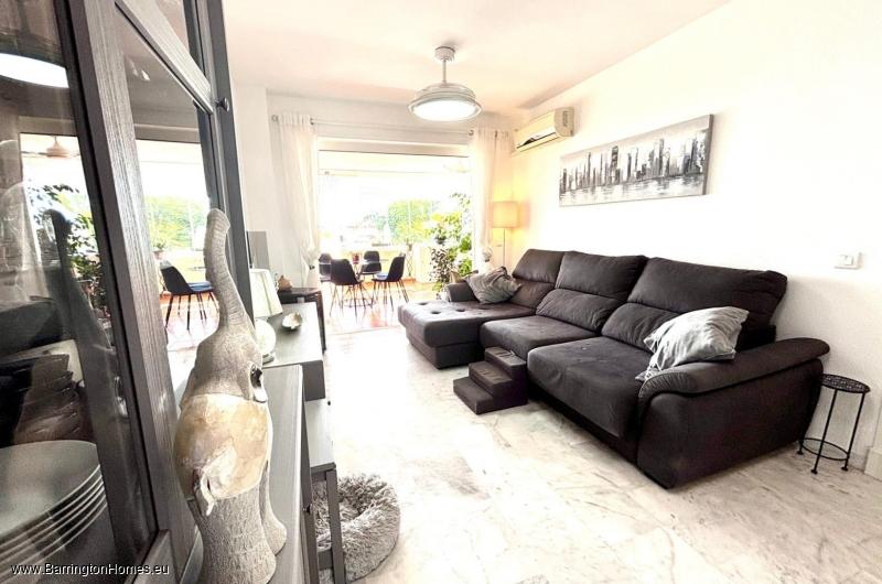 2 Bedroom Garden Apartment, Hacienda Casares, Casares Costa. 