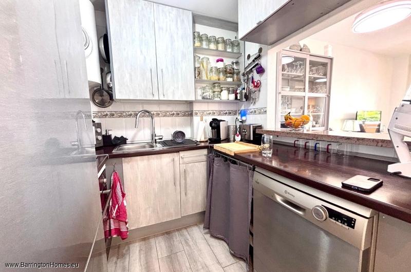 2 Bedroom Garden Apartment, Hacienda Casares, Casares Costa. 