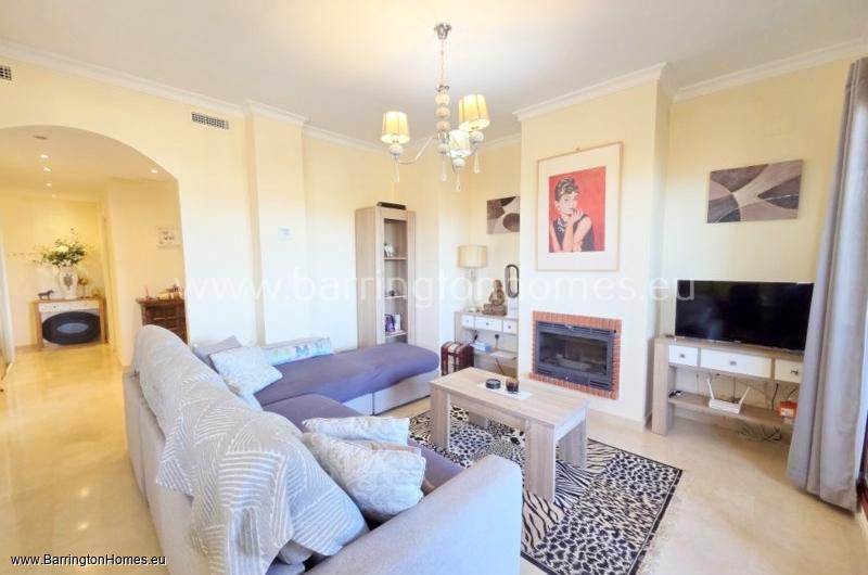 2 Bedroom Apartment, Altos de Princesa Kristina, La Duquesa. 