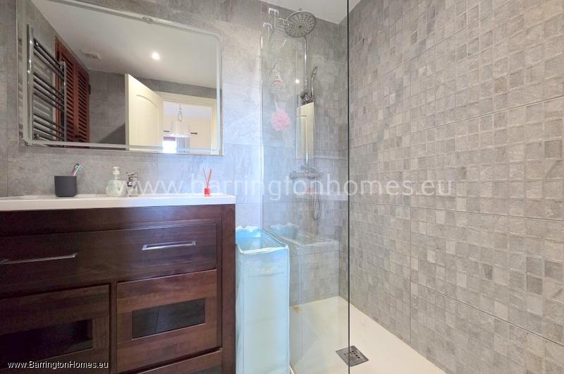 2 Bedroom Apartment, Altos de Princesa Kristina, La Duquesa. 