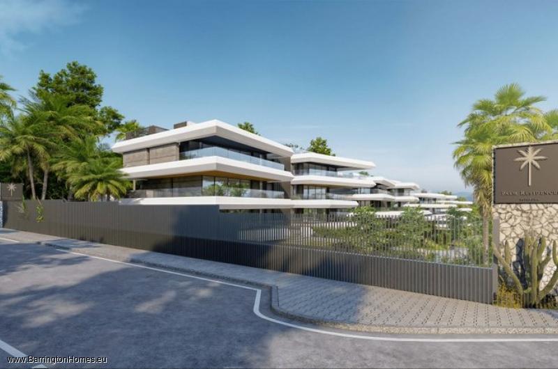 2 & 3 Bedroom Luxury Apartments, La Resina, Estepona. 