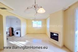 3 Bedroom, Corner Apartment, Duquesa Fairways, Duquesa. 