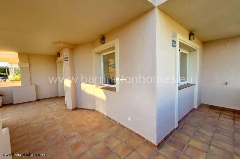 3 Bedroom, Corner Apartment, Duquesa Fairways, Duquesa. 