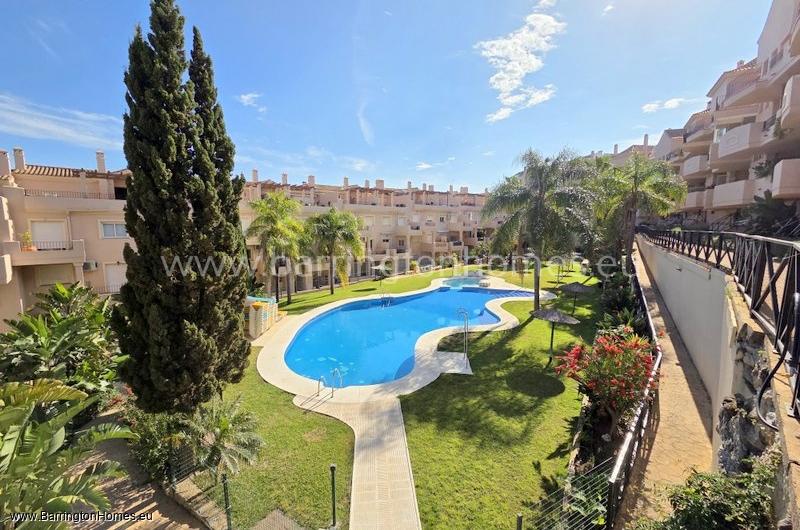 3 Bedroom, Corner Apartment, Duquesa Fairways, Duquesa. 
