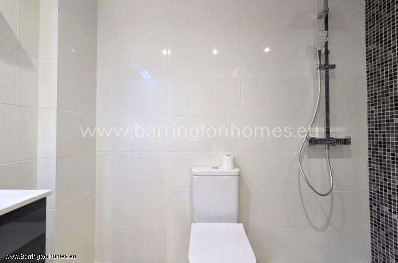 3 Bedroom, Corner Apartment, Duquesa Fairways, Duquesa. 