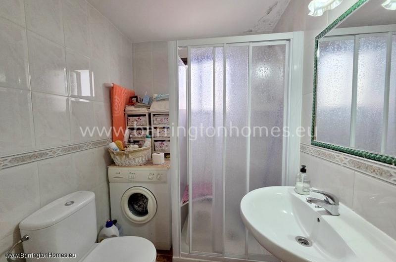 3 Bedroom Character Property, Manilva Pueblo, Manilva. 