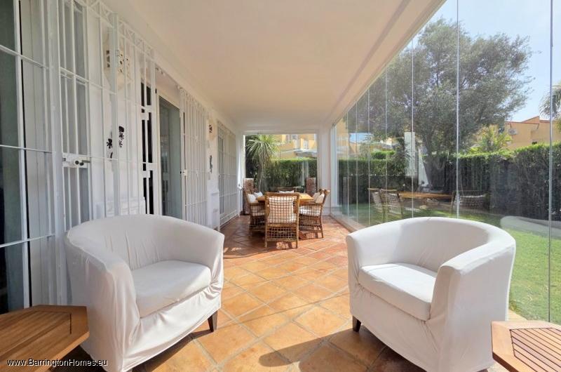 4 Bedroom Private Villa, Ocean Golf Villas, Duquesa. 