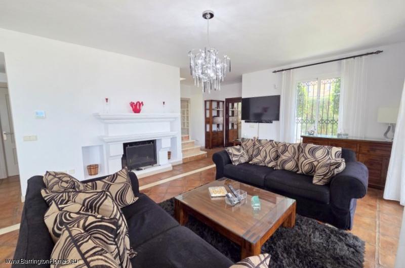 4 Bedroom Private Villa, Ocean Golf Villas, Duquesa. 