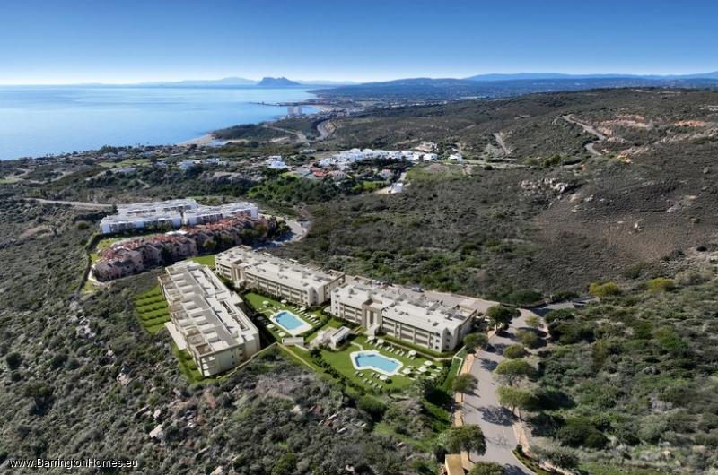 Choice of 2 & 3 Bedroom Apartments, Bahia de las Rocas, Duquesa. 