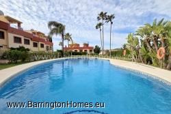 3 Bedroom, 2.5 Bathroom Townhouse, Gunilla, Duquesa. 