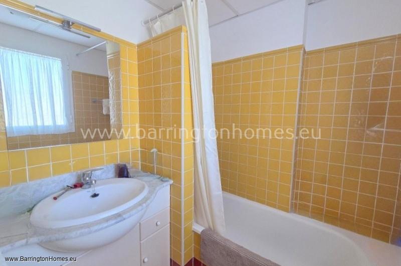 3 Bedroom Corner Townhouse, Jardines de Casares, Casares Costa. 