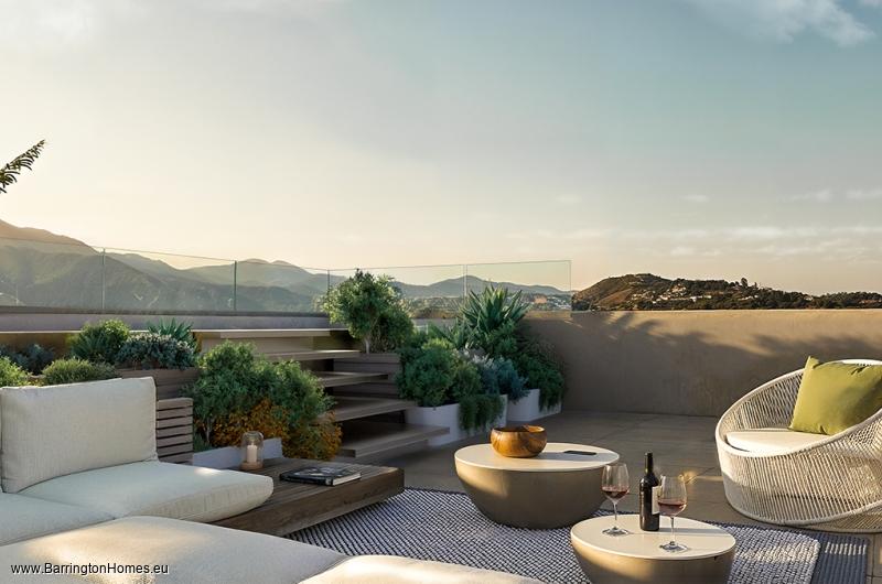 3 Bedroom Luxury Apartments, Central Estepona. 