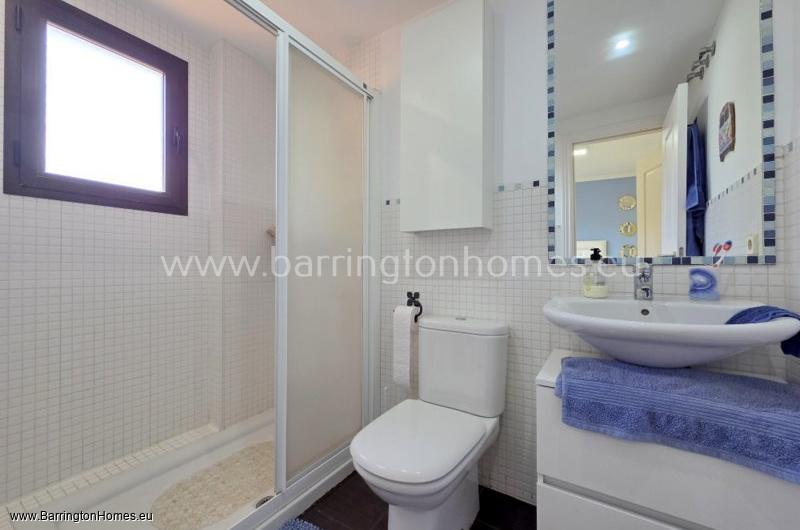 2 Bedroom Apartment, Viñas Del Golf, Casares Costa. 