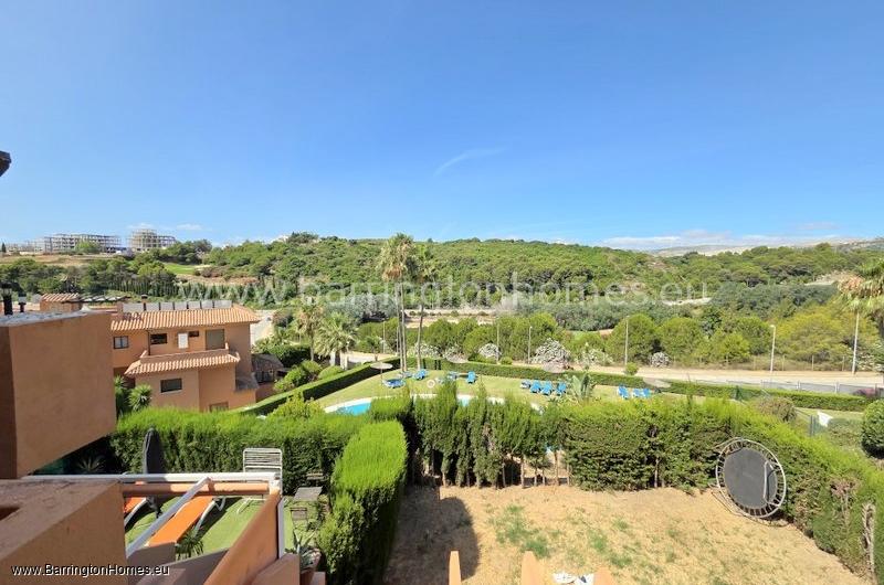 2 Bedroom Apartment, Viñas Del Golf, Casares Costa. 