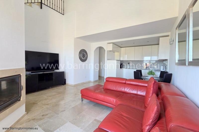 3 Bedroom Duplex Penthouse, Duquesa Fairways, Duquesa. 