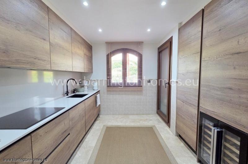 3 Bedroom Luxury Duplex Penthouse, Costa Galera, Estepona. 