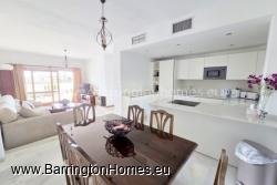 Spacious 3 Bedroom Corner Townhouse, Los Carmenes, Duquesa. 