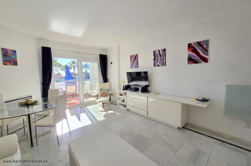 3 Bedroom Apartment, Pueblo Camelot, Duquesa. 
