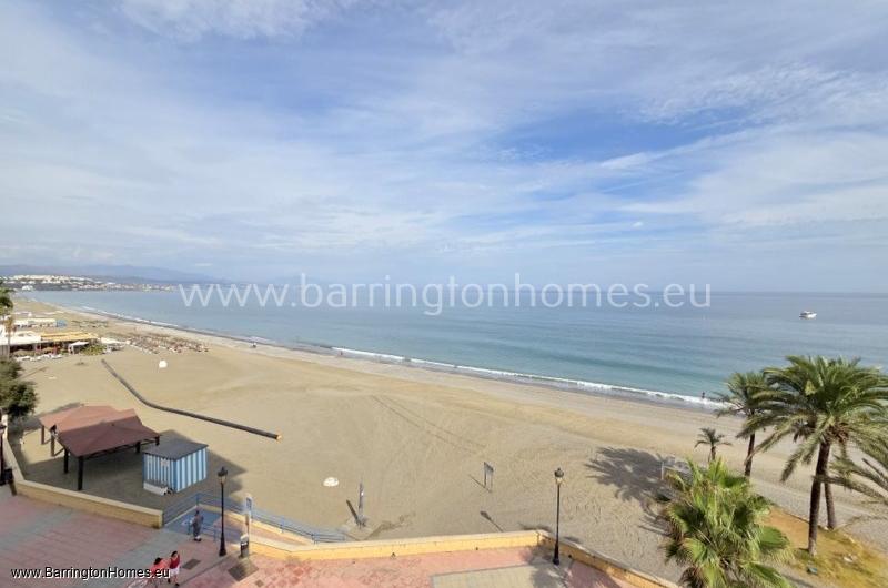 First Line 3 Bedroom Apartment, Plaza de la Colonia, Sabinillas. 
