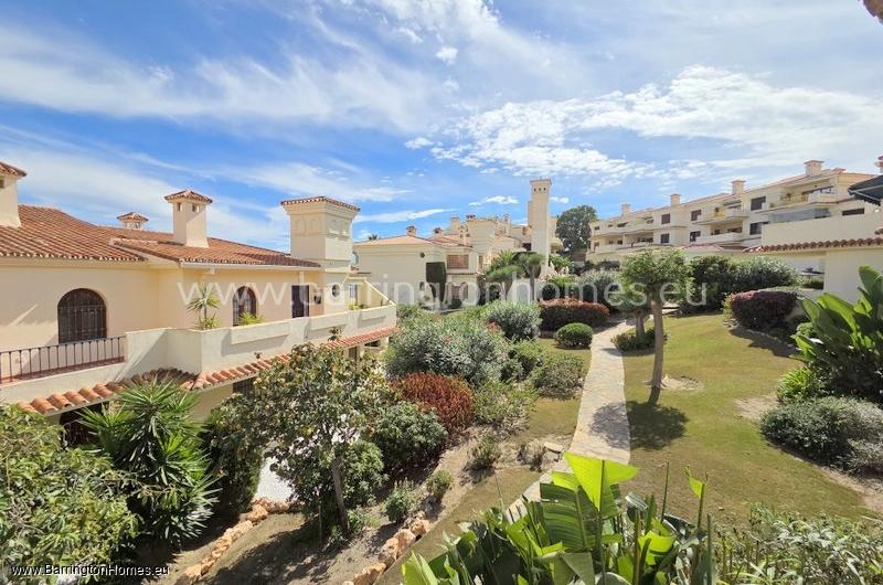3 Bedroom Luxury Apartment, Los Castillos, Duquesa. 