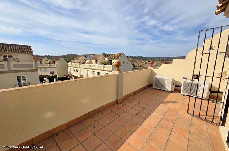 4 Bedroom Townhouse, Duquesa Golf Villas, Duquesa. 