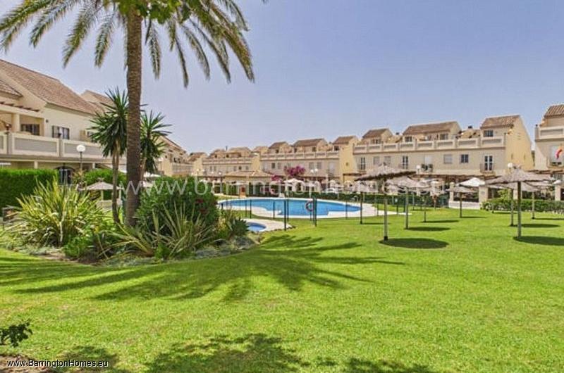 Duquesa Golf Villas, Duquesa