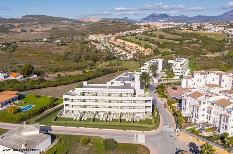 1 Bedroom Luxury Apartments, Los Hidalgos , Duquesa. 